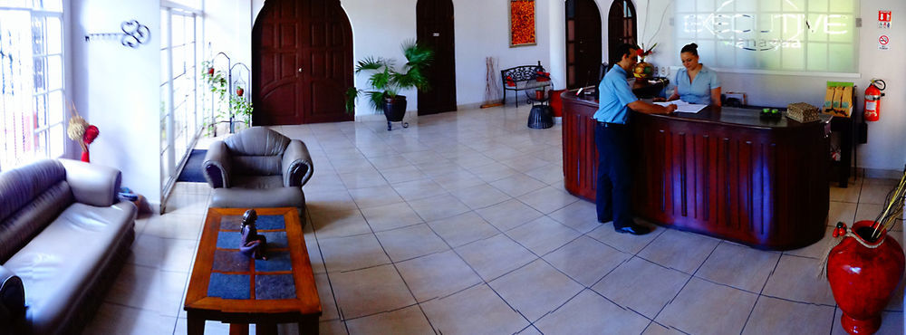 Executive Managua Manágua Exterior foto